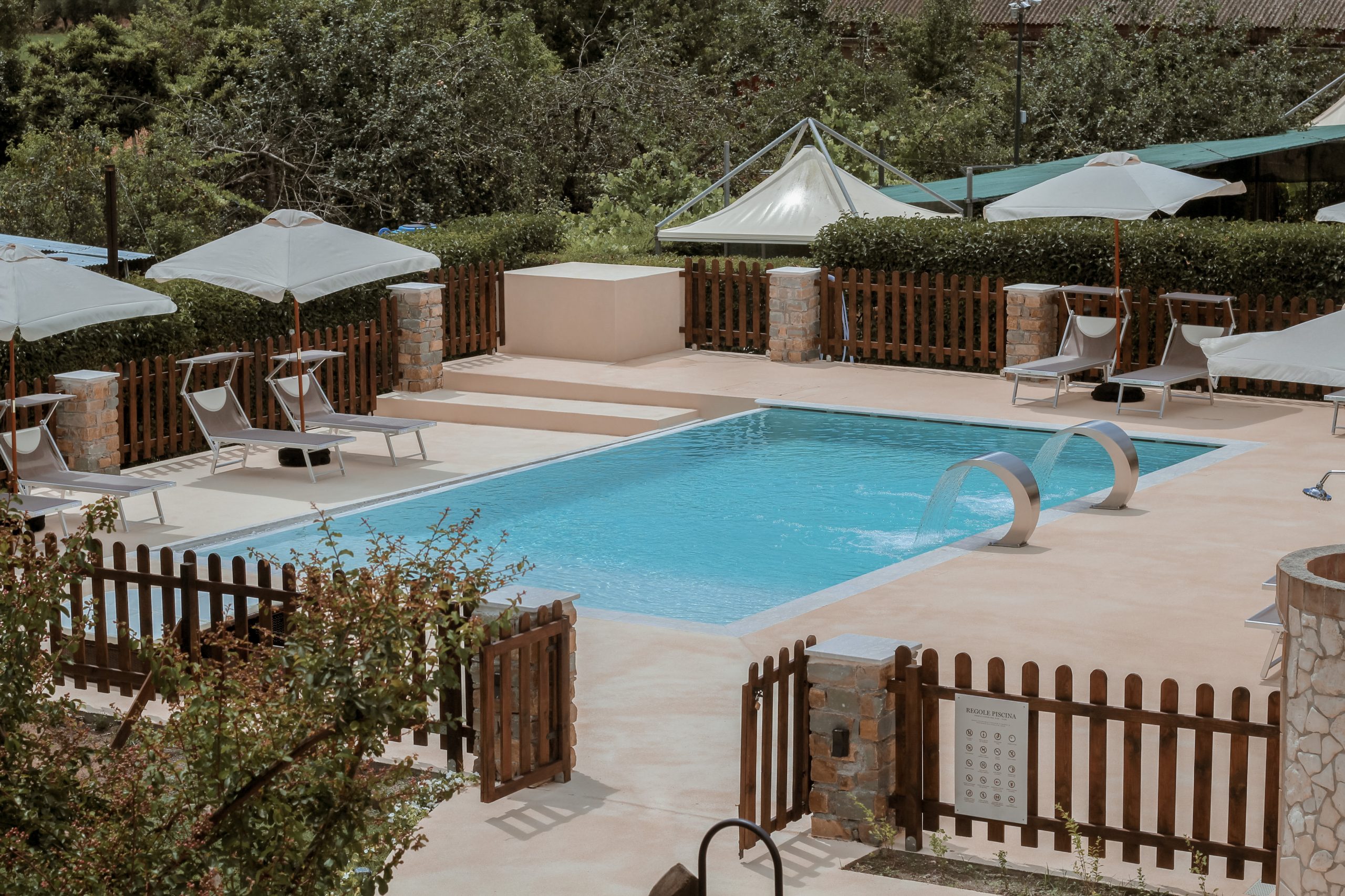 Piscina Relax al Country House L'Aia